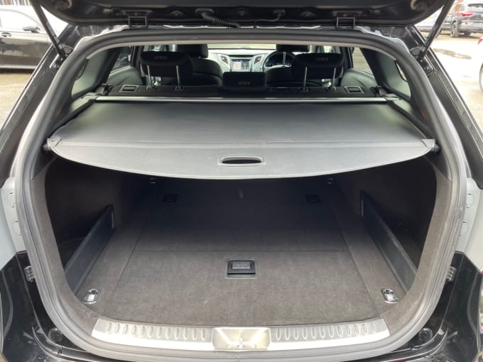 2025 Hyundai I40