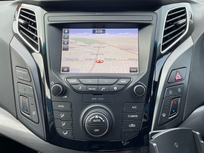 2025 Hyundai I40