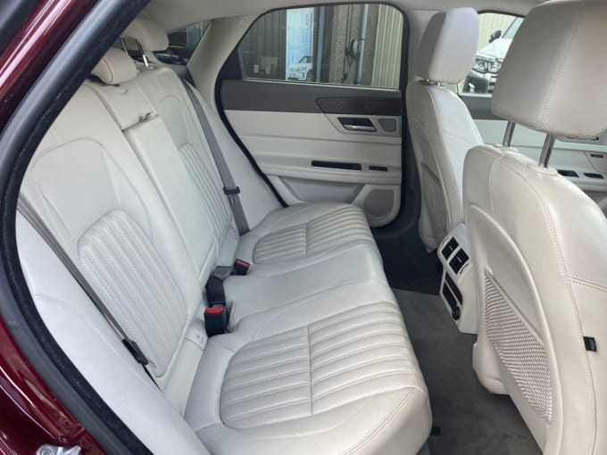 2025 Jaguar Xf
