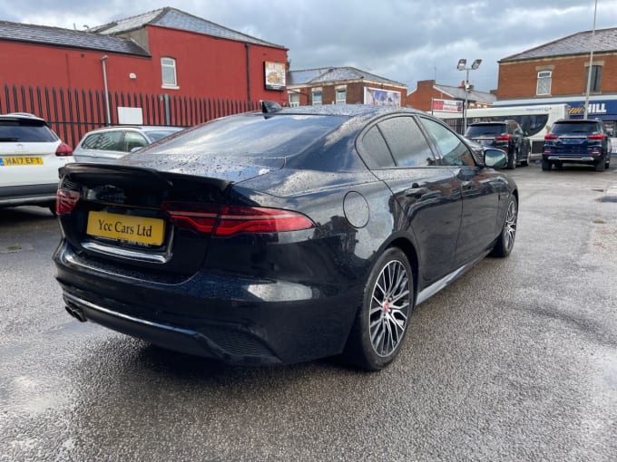 2025 Jaguar Xe