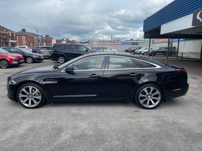 2025 Jaguar Xj