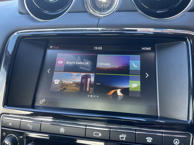 2025 Jaguar Xj
