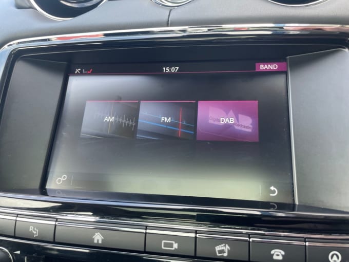 2025 Jaguar Xj