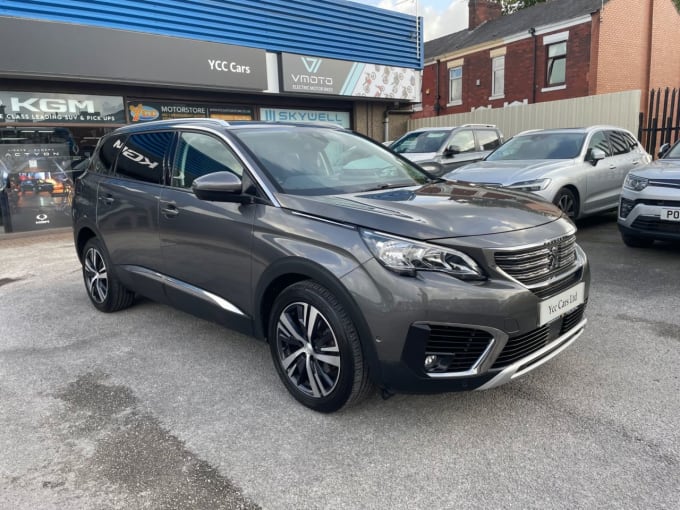 2025 Peugeot 5008