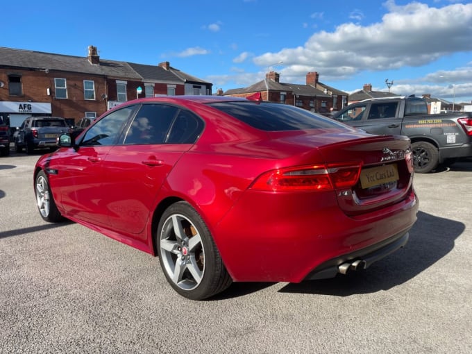 2015 Jaguar Xe