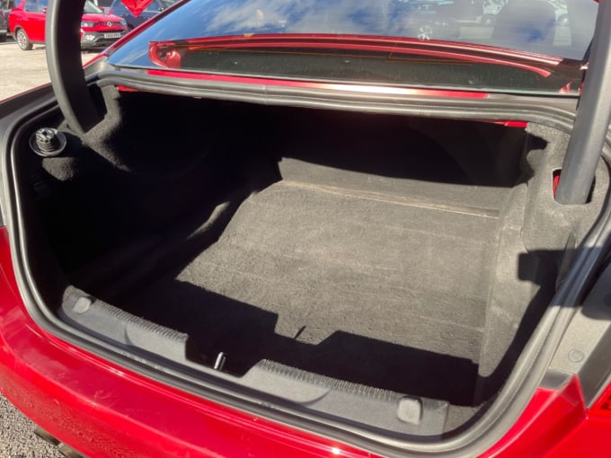 2015 Jaguar Xe