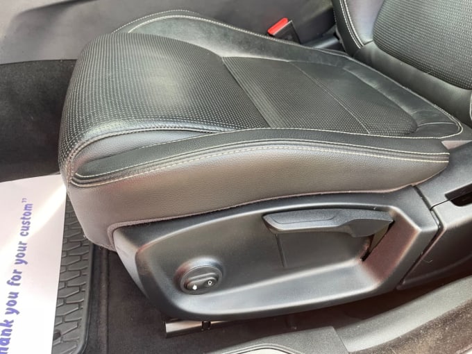 2015 Jaguar Xe