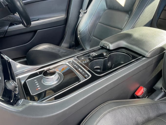 2015 Jaguar Xe