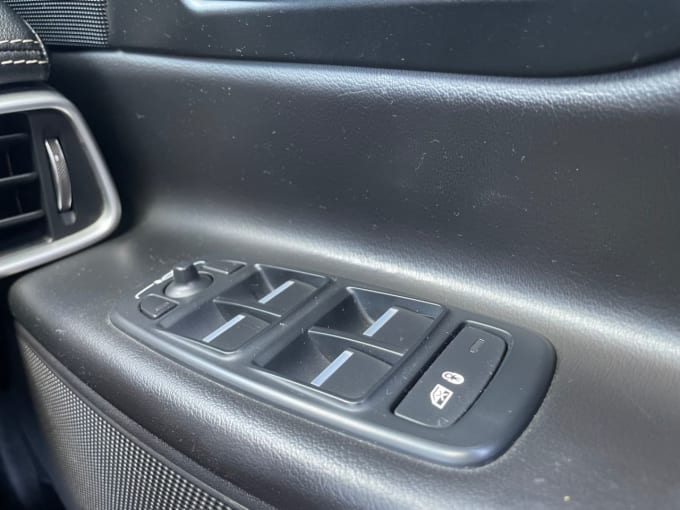 2015 Jaguar Xe