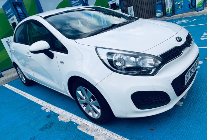 2025 Kia Rio