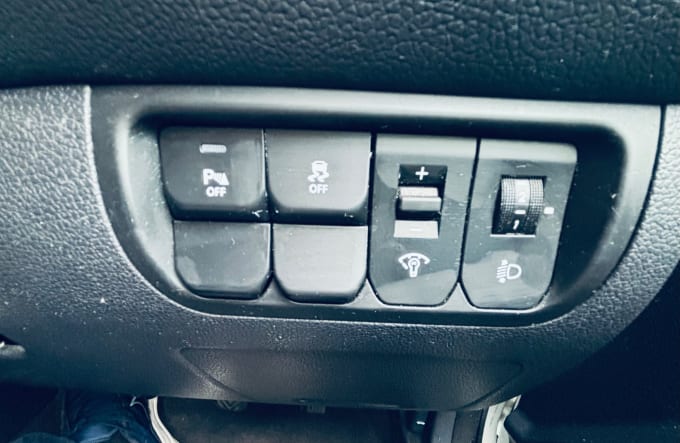 2025 Kia Rio