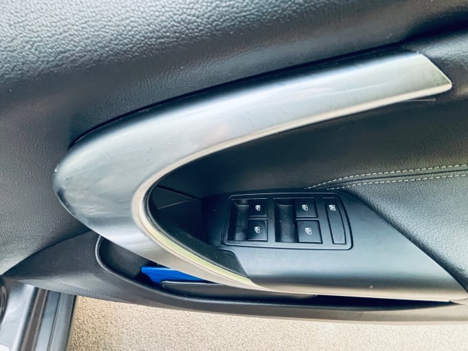 2025 Vauxhall Insignia
