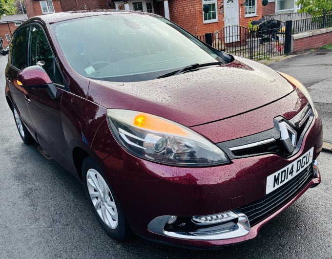 2025 Renault Scenic
