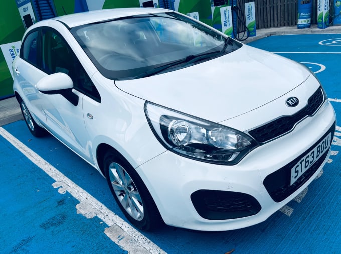 2025 Kia Rio