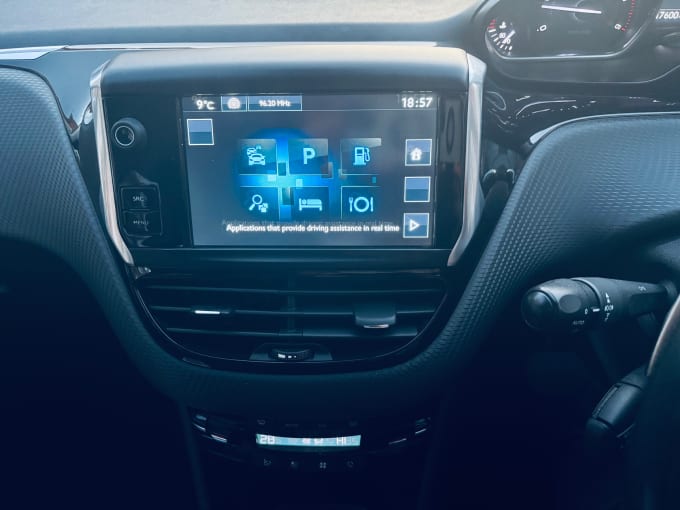 2025 Peugeot 2008 Allure
