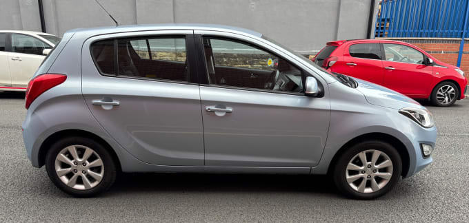 2025 Hyundai I20