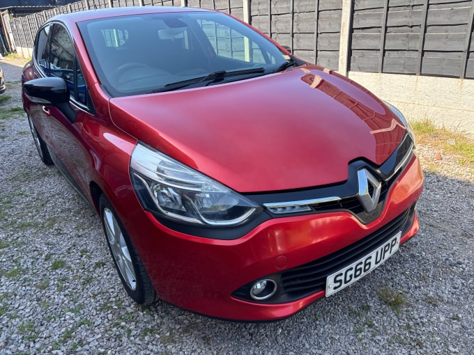 2025 Renault Clio
