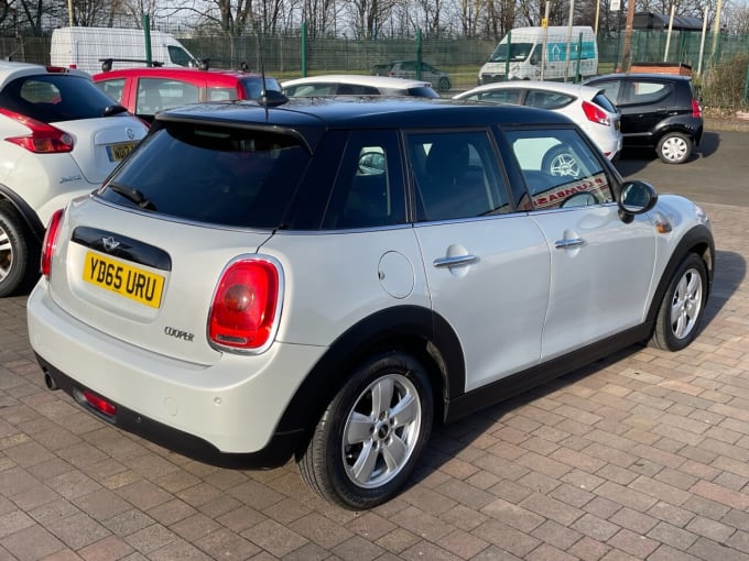 2025 Mini Hatch