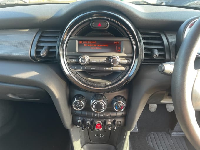 2025 Mini Hatch