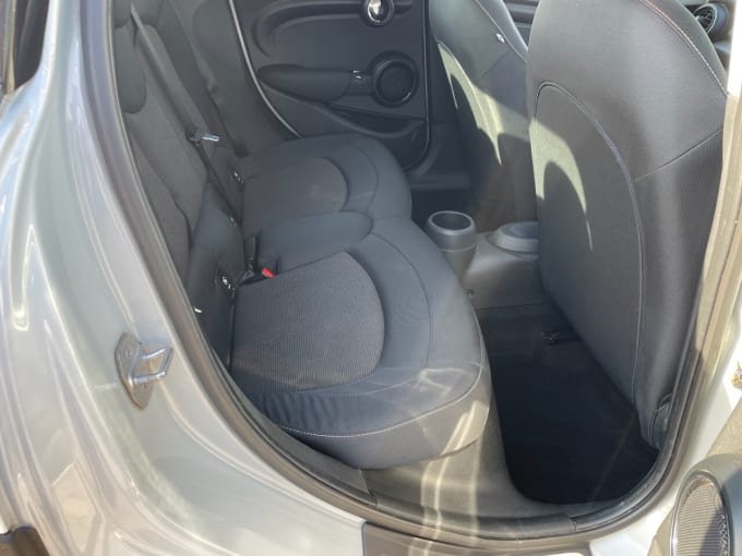 2025 Mini Hatch