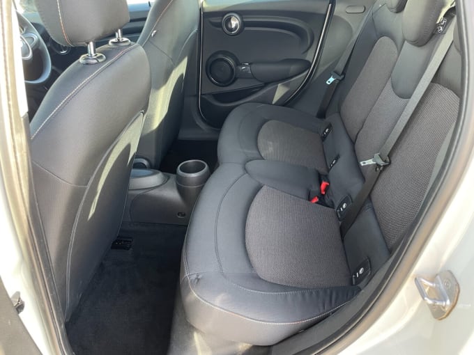 2025 Mini Hatch