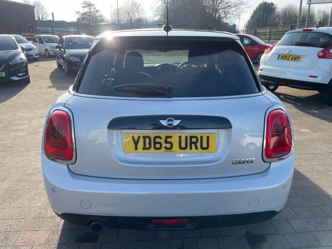 2025 Mini Hatch