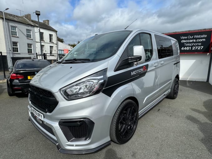 2025 Ford Transit Custom