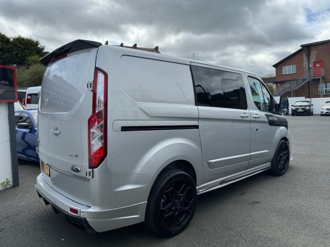 2025 Ford Transit Custom