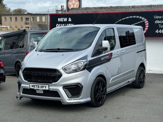 2025 Ford Transit Custom