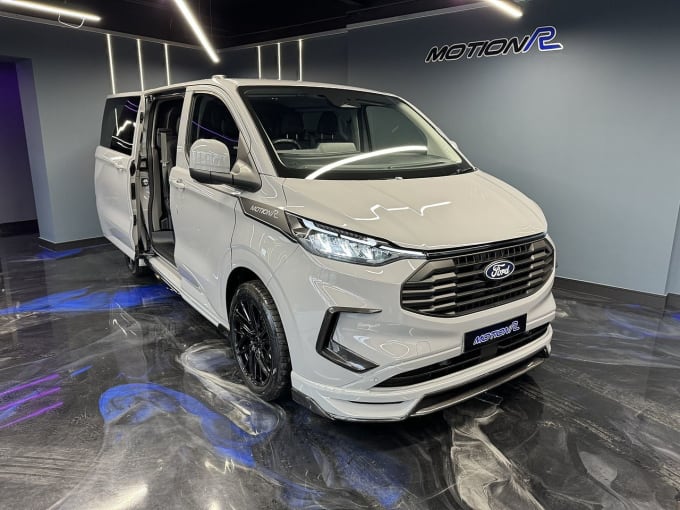 2025 Ford Transit Custom