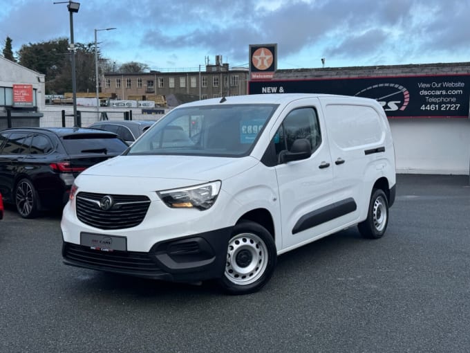 2025 Vauxhall Combo