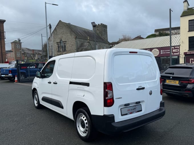 2025 Vauxhall Combo