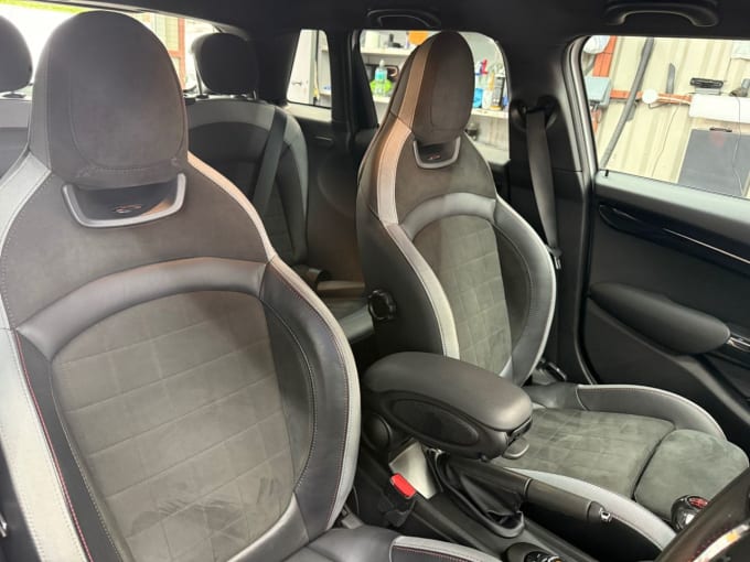 2025 Mini Hatch