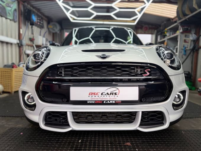 2025 Mini Hatch