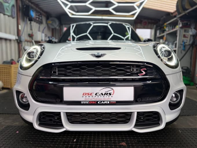 2025 Mini Hatch