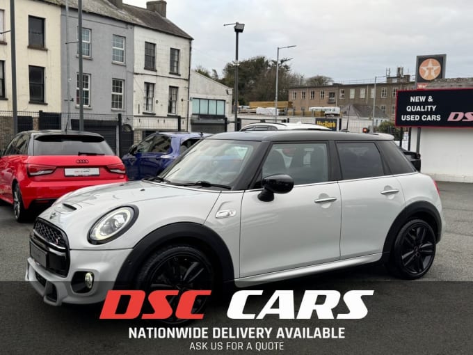 2025 Mini Hatch