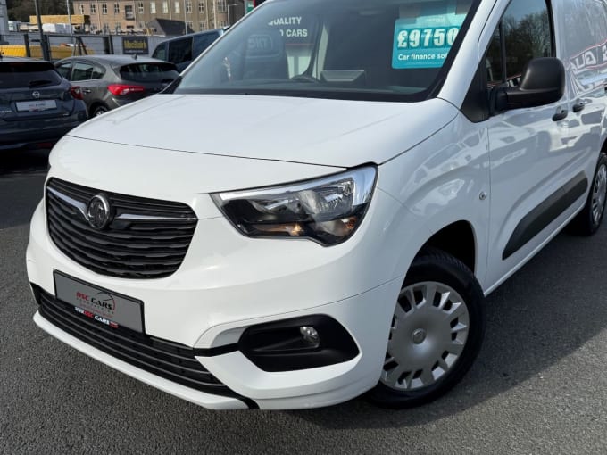 2025 Vauxhall Combo