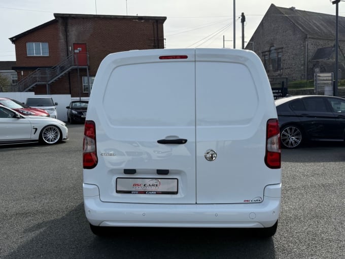 2025 Vauxhall Combo