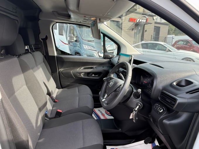 2025 Vauxhall Combo
