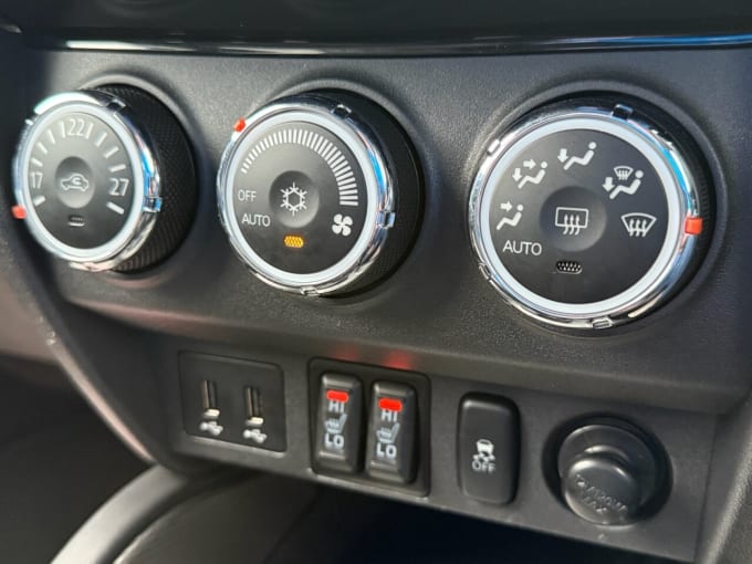 2025 Mitsubishi Asx