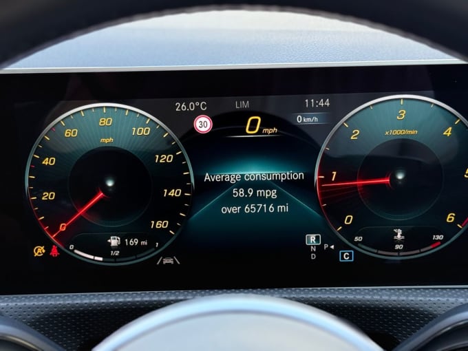 2025 Mercedes-benz A-class