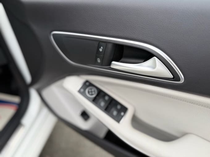 2025 Mercedes-benz Cla