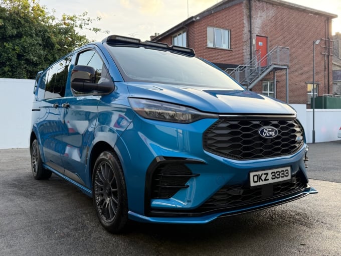 2025 Ford Transit Custom