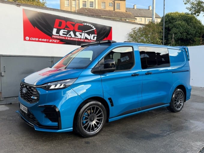 2025 Ford Transit Custom