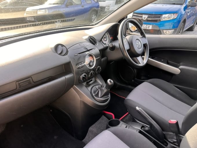 2010 Mazda Mazda 2