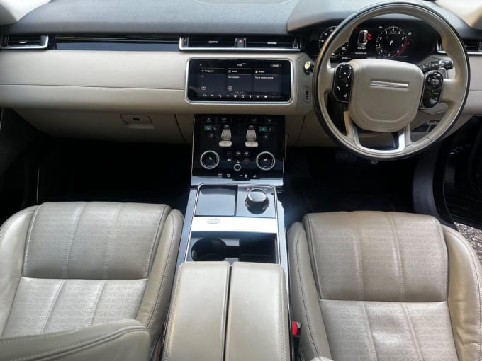 2025 Land Rover Range Rover Velar