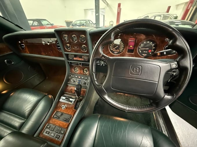 2025 Bentley Continental