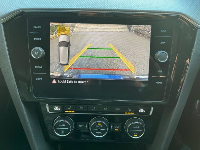 2025 Volkswagen Passat