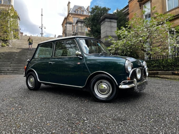2025 Rover Mini