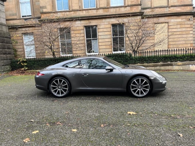 2025 Porsche 911